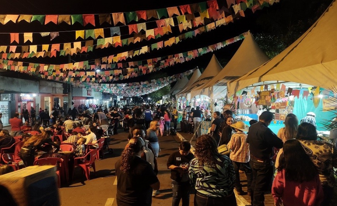 PREFEITURA DE CASSILÂNDIA E SECRETARIA DE EDUCAÇÃO RESGATAM A CULTURA E VOLTA...