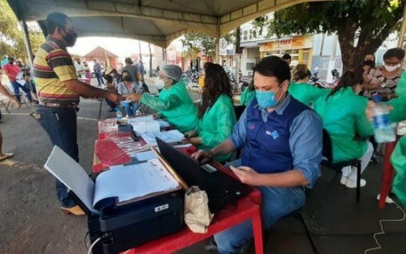 CASSILÂNDIA REALIZA O DIA D DE VACINAÇÃO CONTRA A INFLUENZA