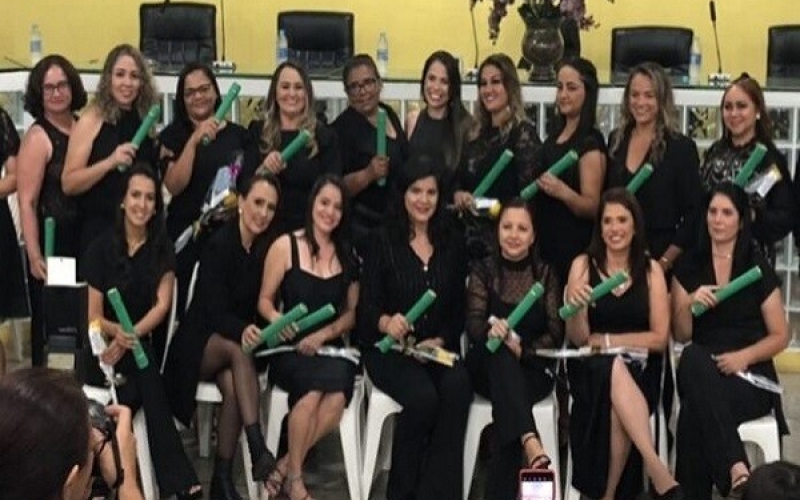 Cassilândia: Agentes de Saúde recebem diplomas de Técnicos e faz homenagem a preceptora